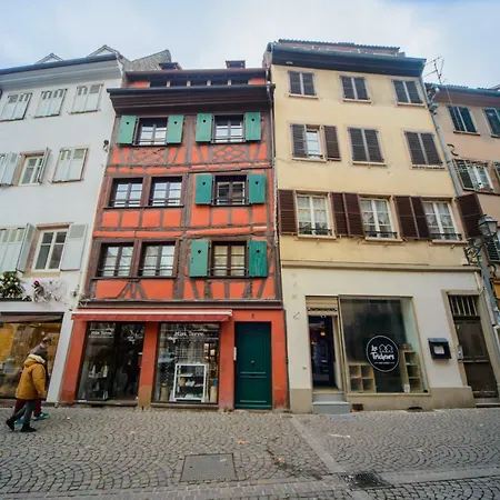 Apartmán Cosy & Quiet Flat In Historical Lively Center Of *