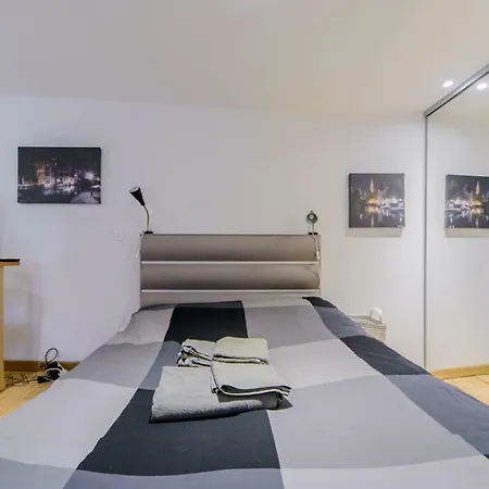 Cosy & Quiet Flat In Historical Lively Center Of * 스트라스부르